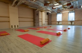 Йога-Студия Бикрам йога на Варшавке