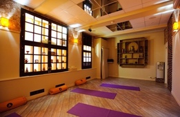 Йога-Студия Манго йога студия